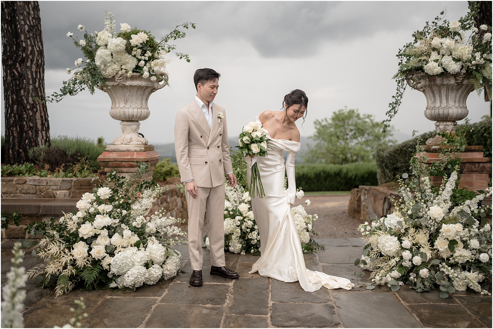 Best Destination Wedding Photographer in Italy - Style, Emotion Editorial Portraits